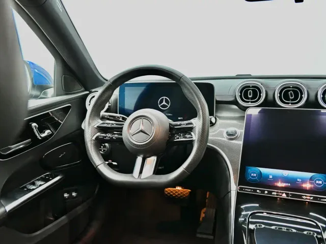 Mercedes-Benz C-Class — Фото автомобиля 10