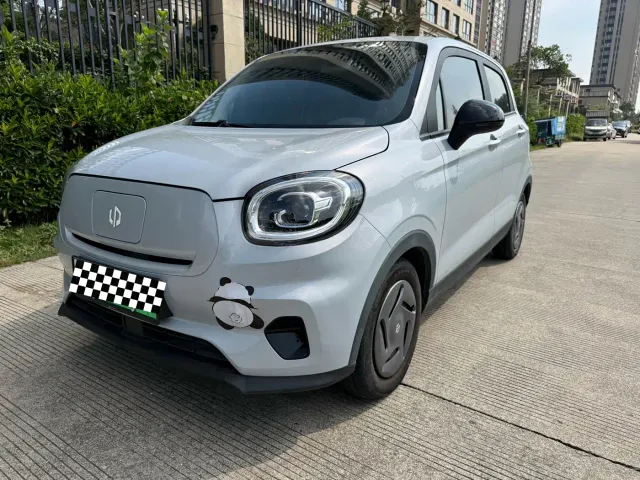 Leapmotor T03 — Фото автомобиля 2