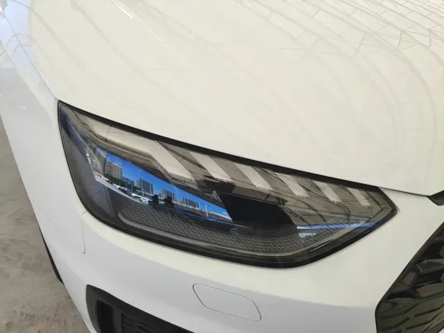 Audi A4L — Фото автомобиля 23