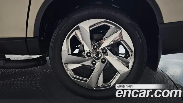KG_Mobility_Ssangyong Rexton Новый Rexton Sport Дизель 2.2 4WD — Фото автомобиля 16