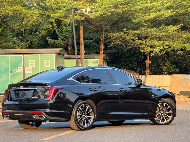 Cadillac CT5 — Фото автомобиля 5