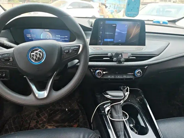 Buick Velite 6 — Фото автомобиля 12