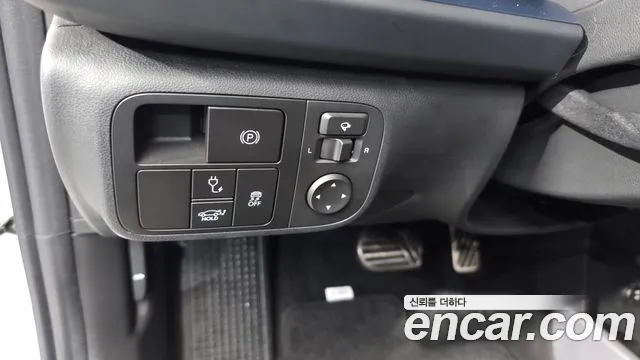 Hyundai Ioniq 6 — Фото автомобиля 28