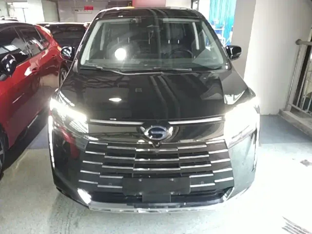 GAC Trumpchi E8 — Фото автомобиля 2