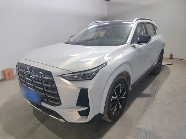 Фотография автомобиля — GAC Trumpchi GS4
