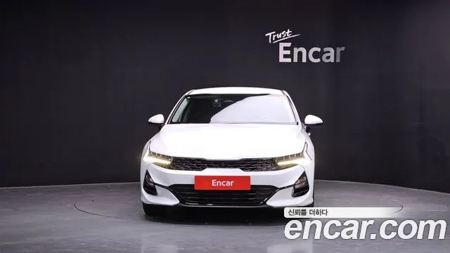 Kia K5 K5 3 поколение 2.0 LPI(Для проката) — Фото автомобиля 2