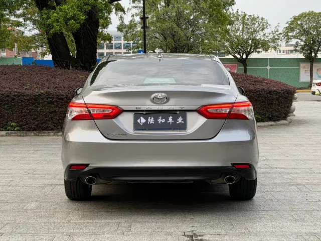 Toyota Camry — Фото автомобиля 20