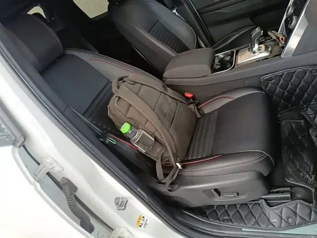 Land Rover Discovery Sport — Фото автомобиля 24