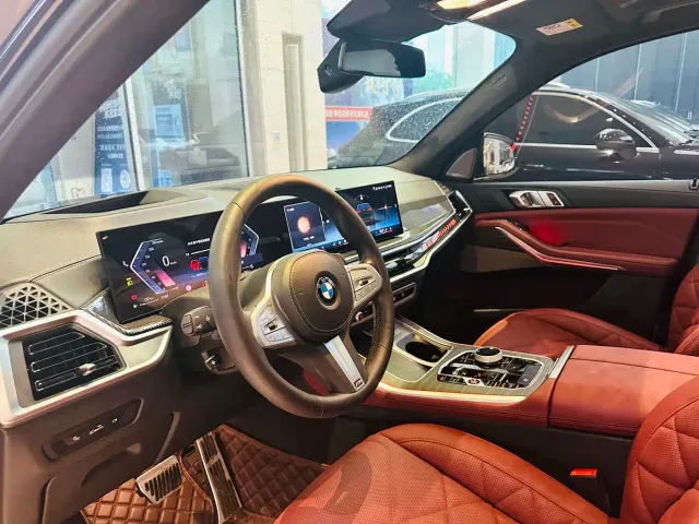 BMW X5 — Фото автомобиля 9