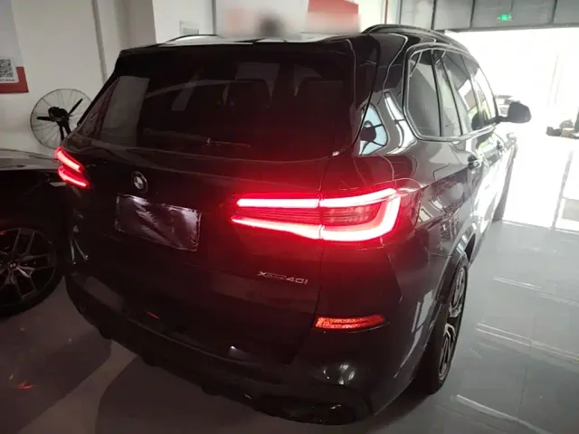BMW X5 — Фото автомобиля 6
