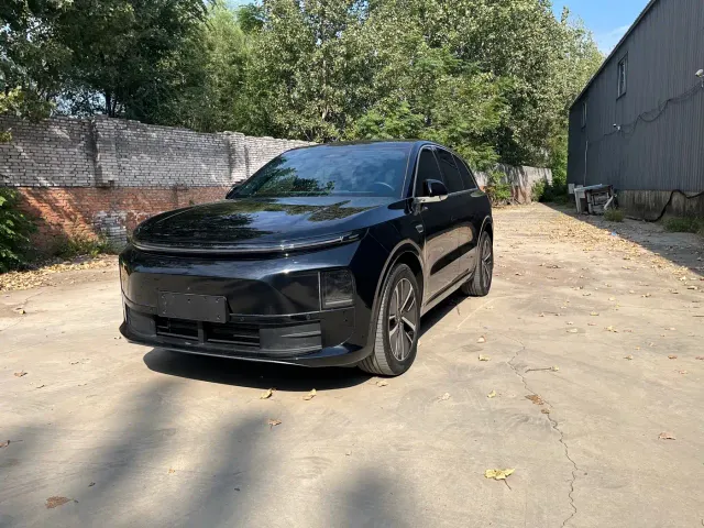 Li Auto L6 — Фото автомобиля 4