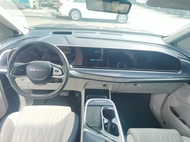 Maxus G90 — Фото автомобиля 9