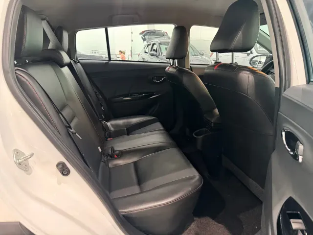 Toyota YARiS L Zhi Xuan — Фото автомобиля 10