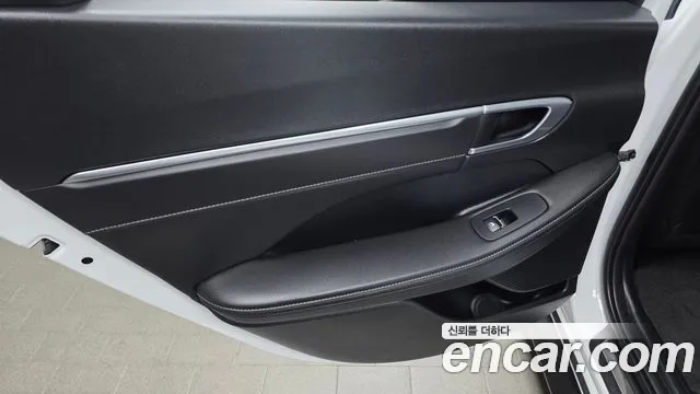 Hyundai Sonata — Фото автомобиля 7