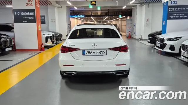 Mercedes-Benz C-Class — Фото автомобиля 4