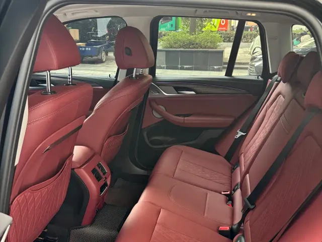 BMW X3 — Фото автомобиля 6