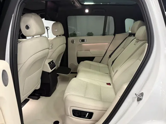 Li Auto L7 — Фото автомобиля 6