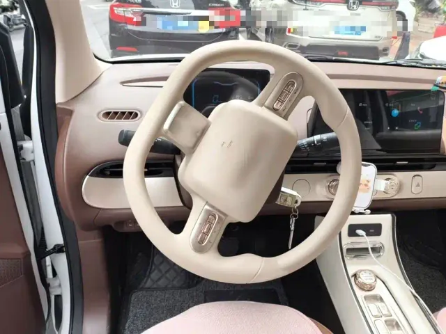 Changan Lumin — Фото автомобиля 2