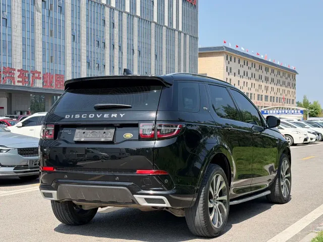 Land Rover Discovery Sport — Фото автомобиля 4