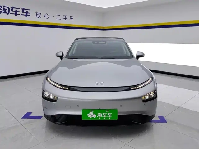 Xpeng P7 — Фото автомобиля 2