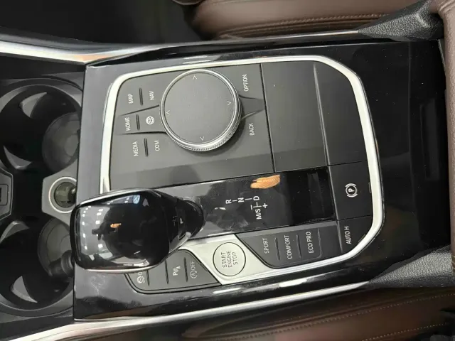 BMW 3 Series — Фото автомобиля 9