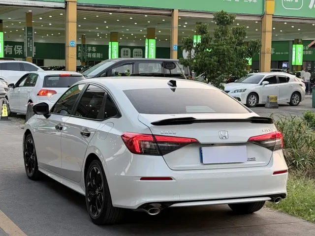 Honda Civic — Фото автомобиля 13