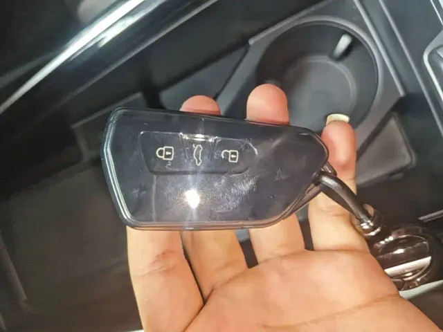 Volkswagen ID.6 Crozz — Фото автомобиля 8