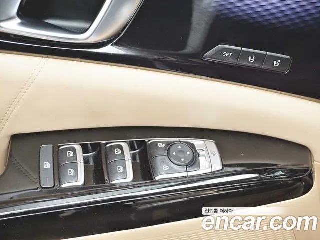 Kia Canival Carnival 4 поколение 7 мест Signature — Фото автомобиля 18