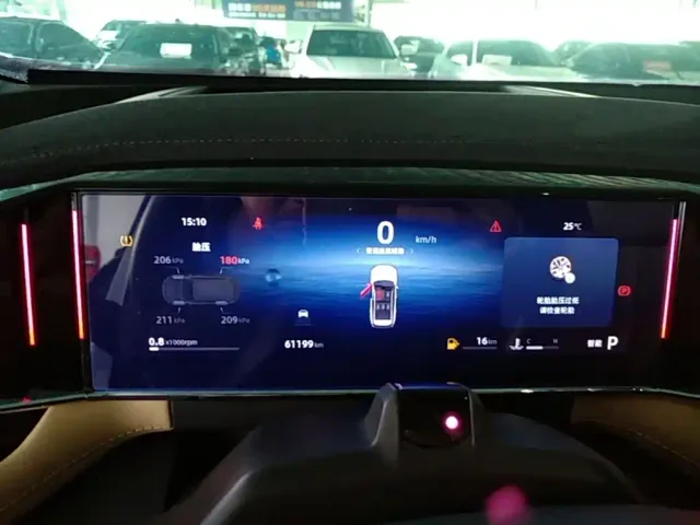 Geely Boyue L — Фото автомобиля 11