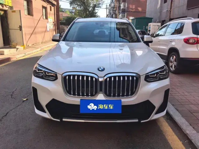 BMW X3 — Фото автомобиля 2