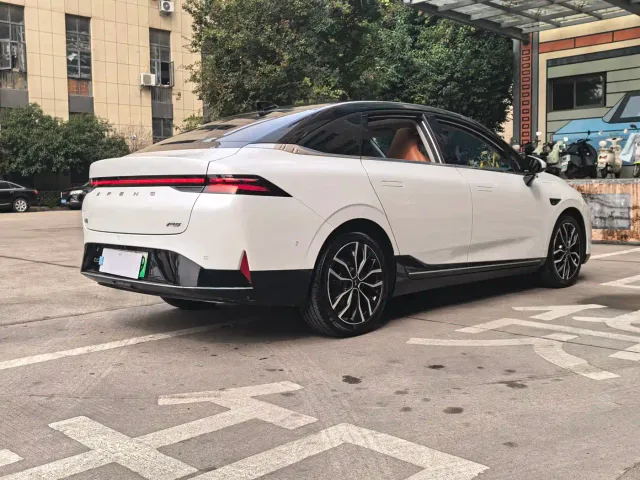 Xpeng P5 — Фото автомобиля 16