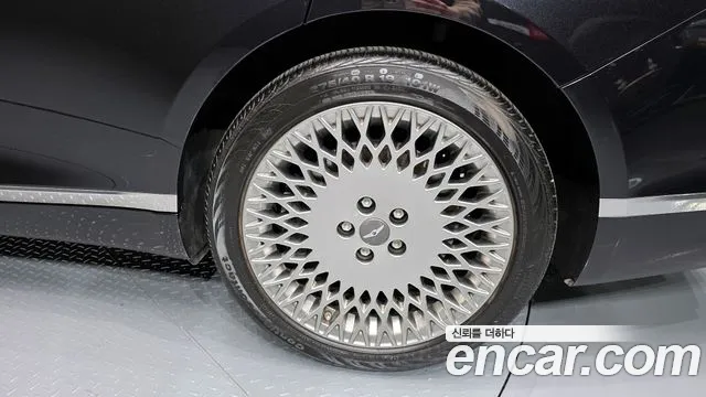 Genesis G80 Бензин 3.5 турбо AWD — Фото автомобиля 18