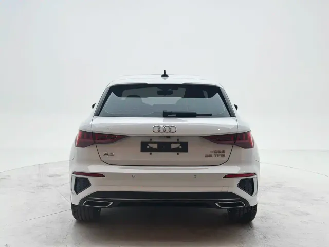 Audi A3 — Фото автомобиля 5
