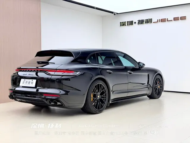 Porsche Panamera — Фото автомобиля 4