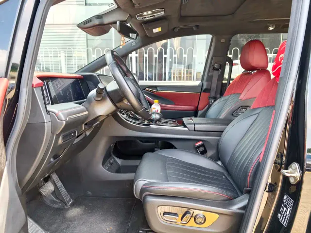 GAC Trumpchi M8 — Фото автомобиля 4