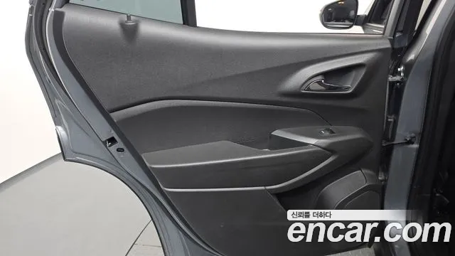 ChevroletGMDaewoo Trax Trax Кроссовер 1.2 Red Line — Фото автомобиля 25