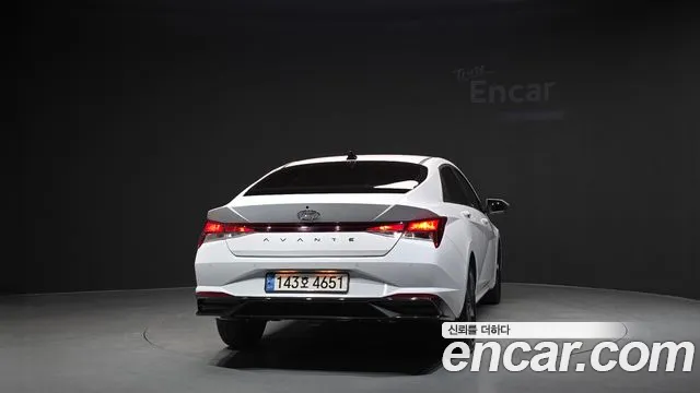 Hyundai AVANTE Avante (CN7) — Фото автомобиля 4