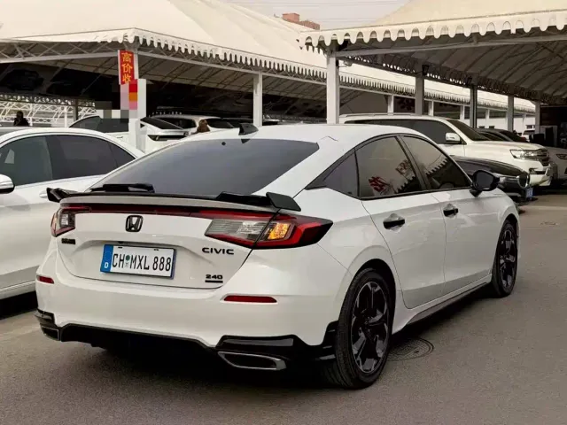 Honda Civic — Фото автомобиля 7