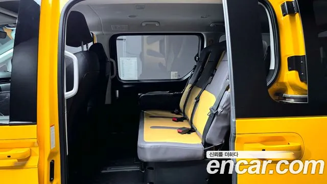Hyundai Staria — Фото автомобиля 16