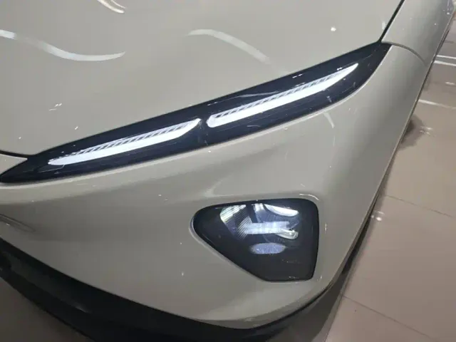 Nio EC7 — Фото автомобиля 23