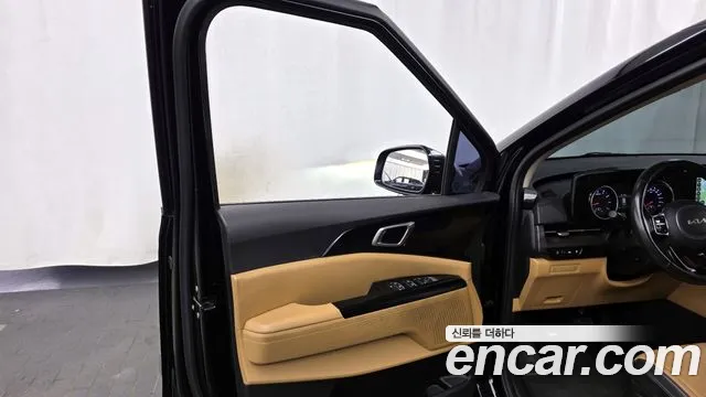 Kia Canival Carnival 4 поколение Бензин 9 мест Prestige — Фото автомобиля 23