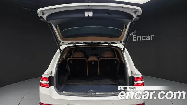 Genesis GV80 — Фото автомобиля 26