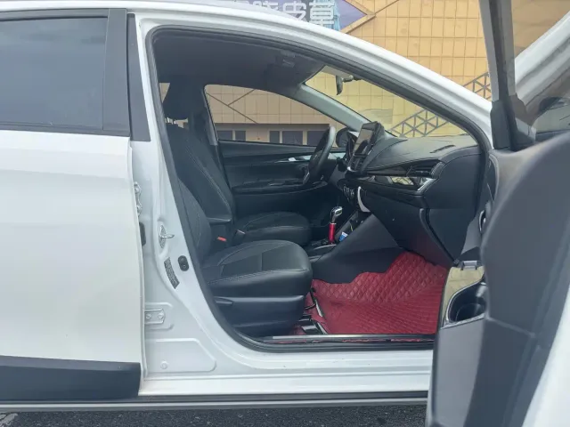 Toyota YARiS L Zhi Xuan — Фото автомобиля 17