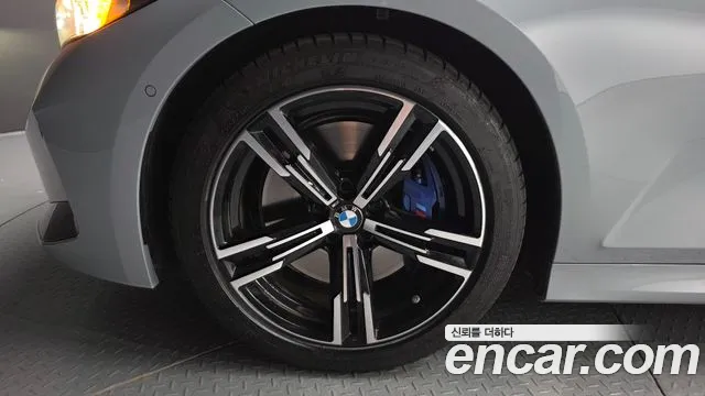BMW 3-Series 3 серия (G20) 320i Touring M Sport — Фото автомобиля 4