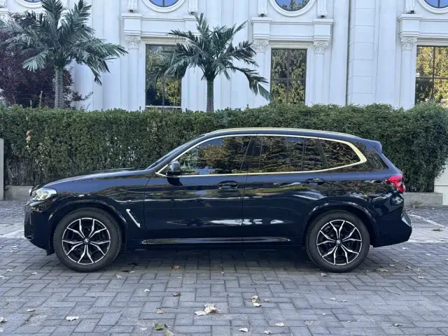 BMW X3 — Фото автомобиля 2