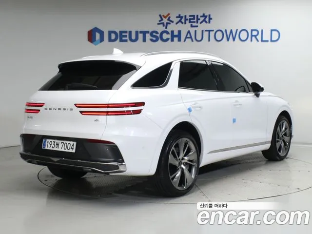 Genesis GV70 — Фото автомобиля 2