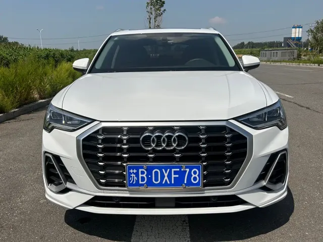 Audi Q3 — Фото автомобиля 2