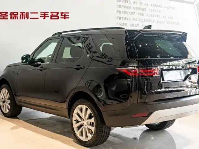 Land Rover Discovery — Фото автомобиля 3