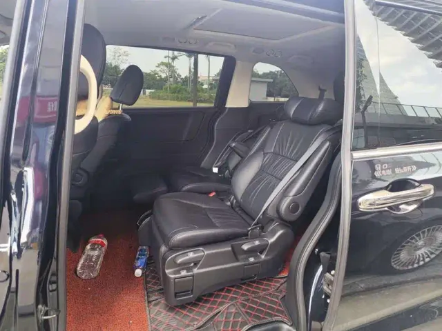 Honda Odyssey — Фото автомобиля 6