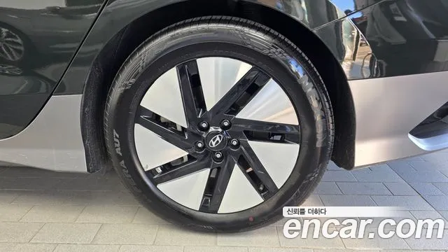 Hyundai Ioniq 6 — Фото автомобиля 6